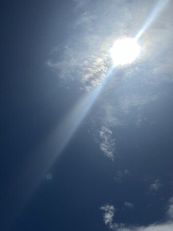 とてもパワフルな太陽